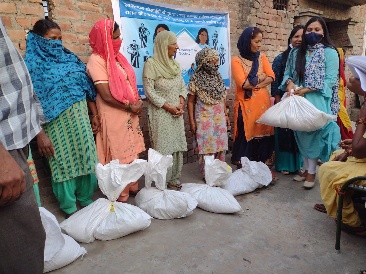 FOOD KITS DISTRIBUTION